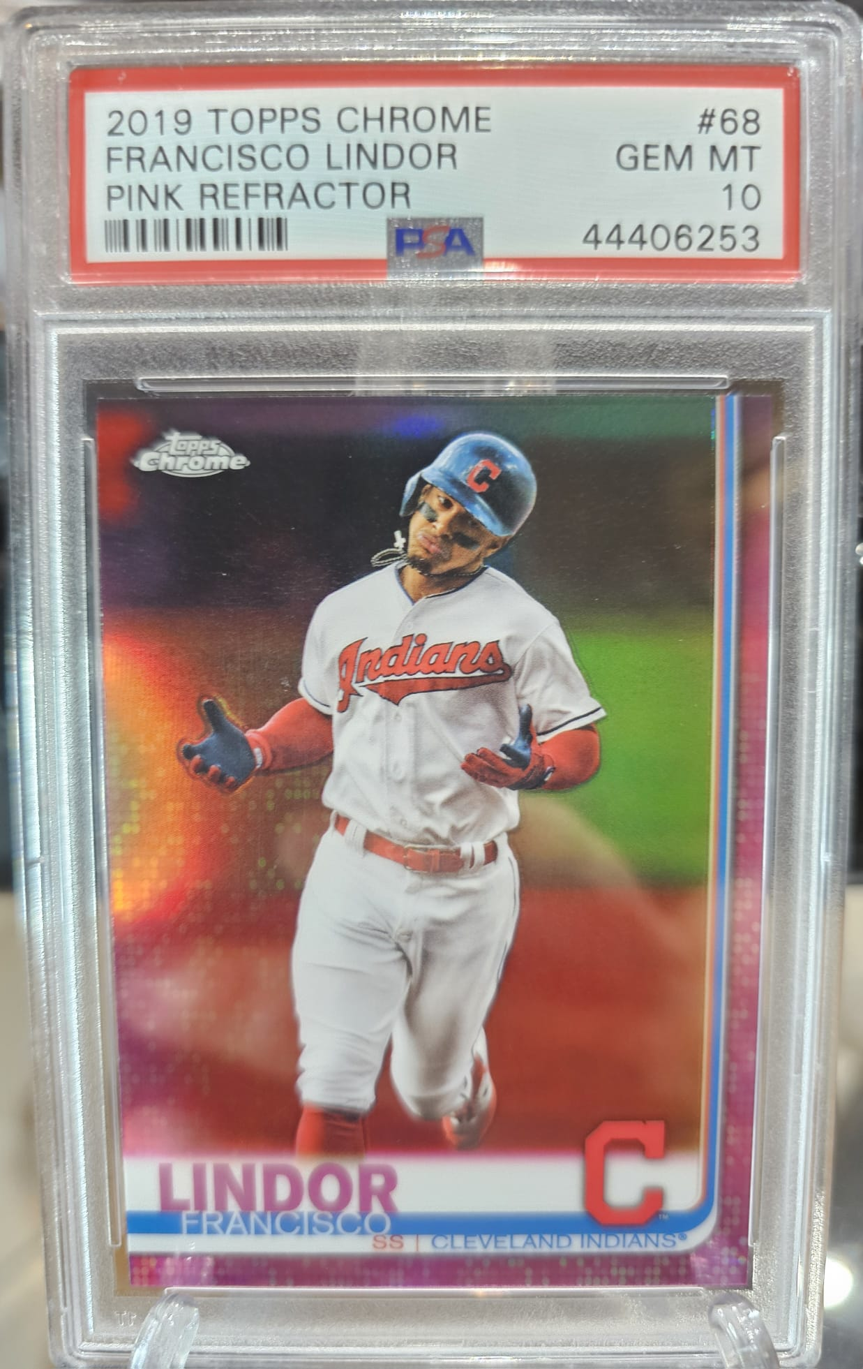 Francisco Lindor 2019 Topps Chrome Pink Refractor PSA 10