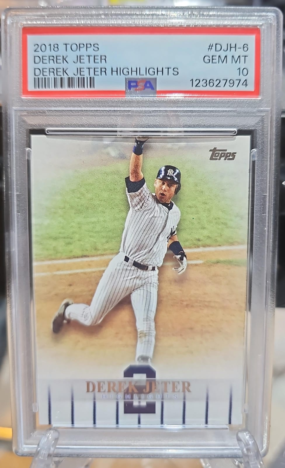 Derek Jeter 2018 Topps PSA 10