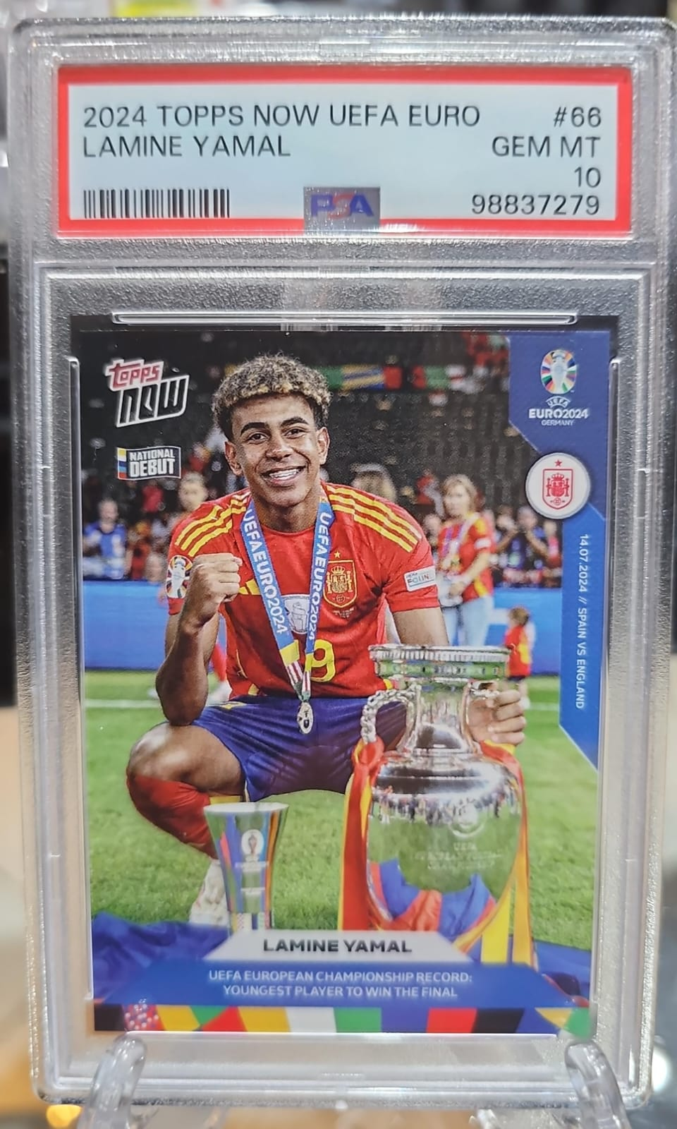 Lamine Yamal 2024 Topps Now UEFA Euro PSA 10